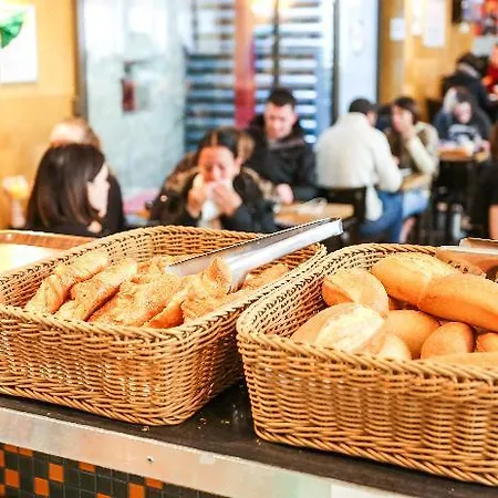 Vintage Gare Du Nord Hotel Paryż